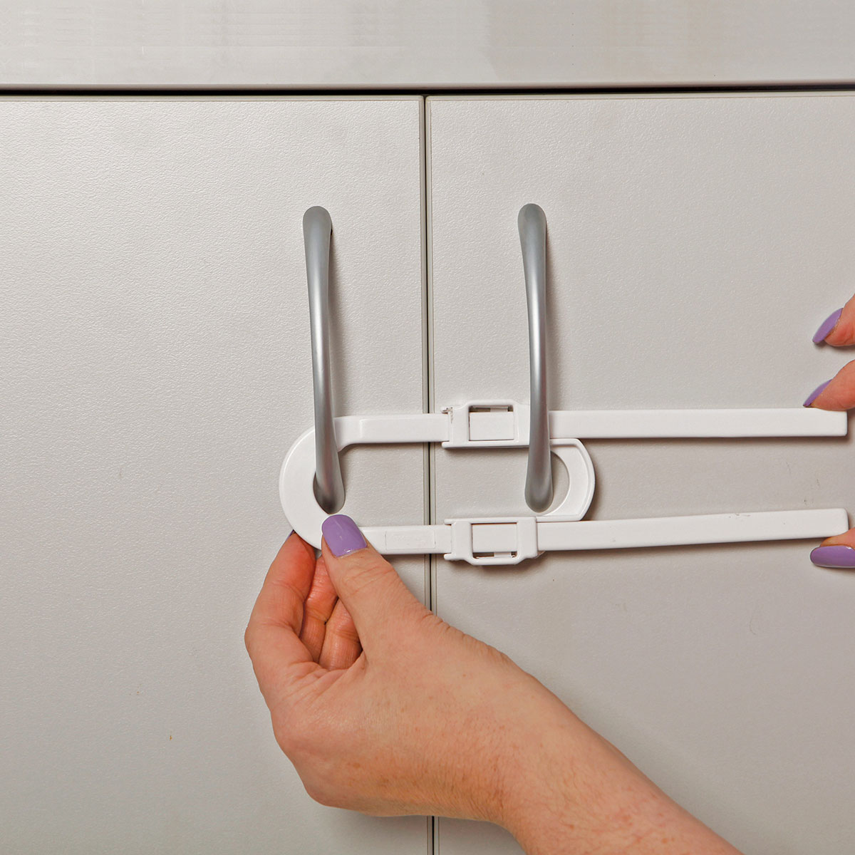 قفل کابینت مدل 135