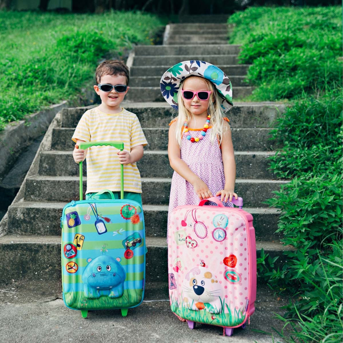 چمدان چرخدار بزرگ خرگوش مدل 80163